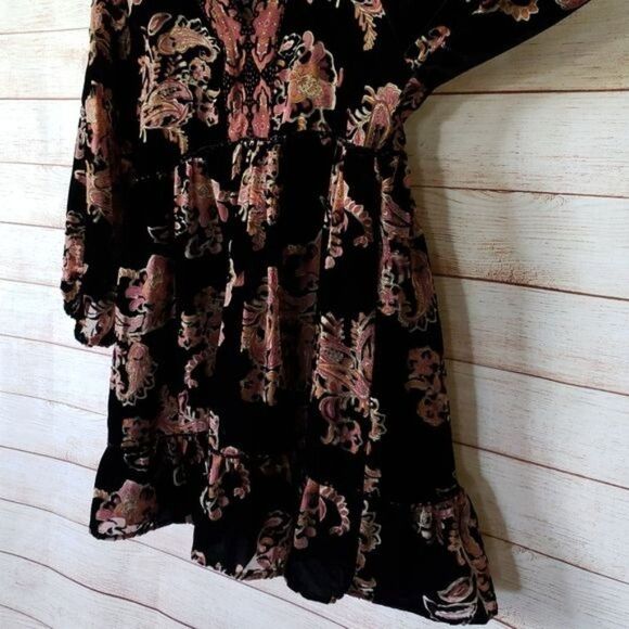 Zara Velvet Trim Floral V-Neck Ruffle Trim 3/4 Sleeve Dress Women's Size Small - Picture 8 of 15